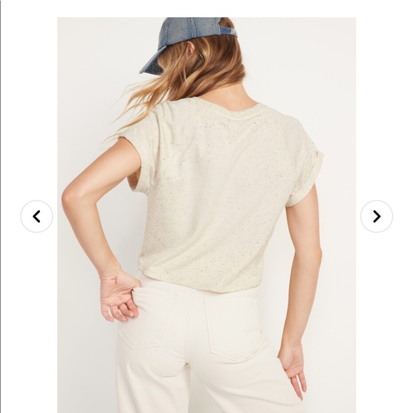 Old Navy Women’s Sweatshirt - Picture 2 of 7